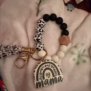 Leopard Print Mama Keychain
